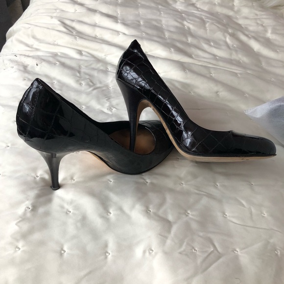 Giuseppe Zannotti patented crocodile like leather - Picture 5 of 8